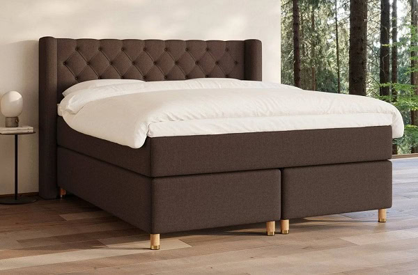 Eira Kontinentalseng i mørk brun