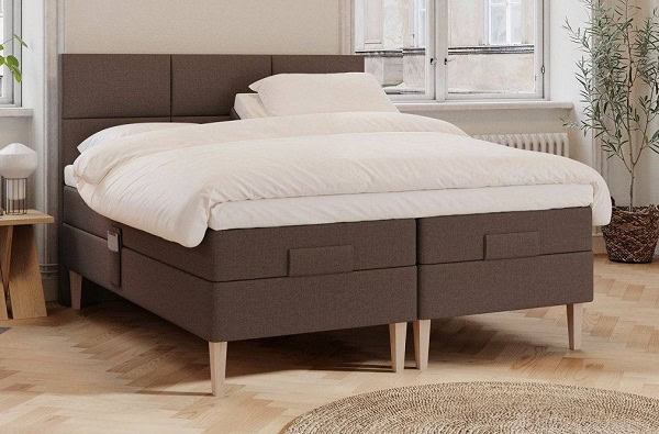 Ragna elevationsseng i mørkebrun